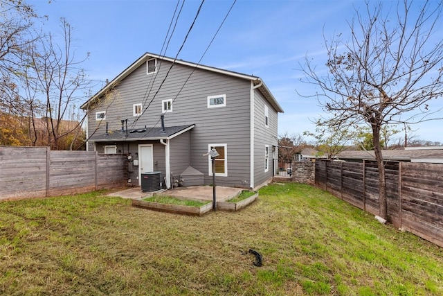 7305A/B Grand Canyon Dr, Austin, TX 78752 - photo 4