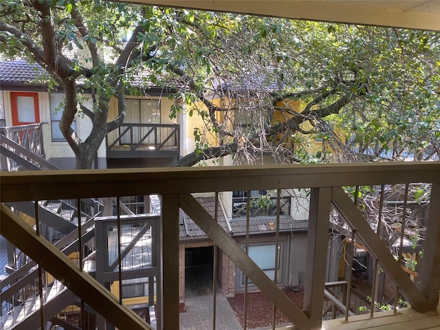 deck with stairs