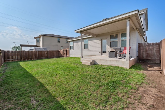 17418 Gabbro Dr, Pflugerville, TX 78660 - back of property with a patio