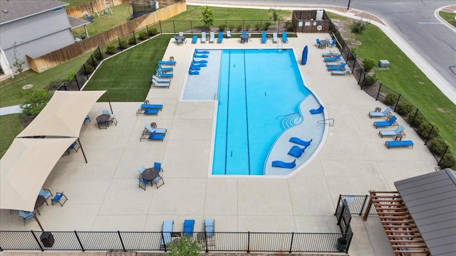 pool featuring fence