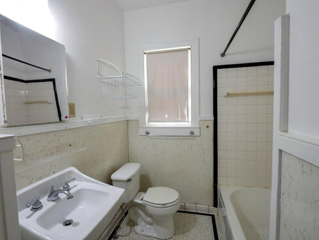 810 E 45th St, Austin, TX 78751 - bathroom featuring a sink and tile patterned floors