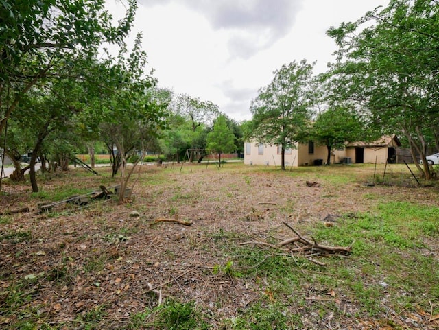 810 E 45th St, Austin, TX 78751 - view of yard