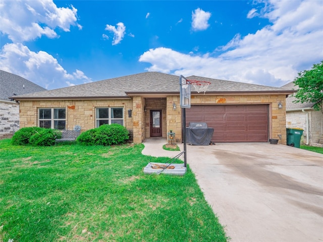 419 Spyglass St, Marble Falls, TX 78654 - photo 1