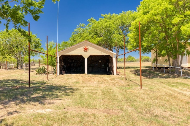 exterior space with a yard