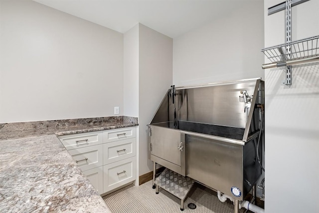 5517 Woodview Ave, Austin, TX 78756 - view of misc room