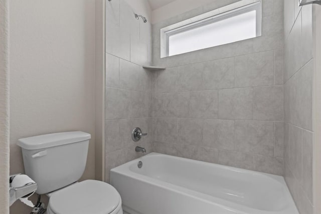 full bathroom with bathtub / shower combination and toilet