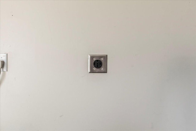 3209 Maysillee St, Austin, TX 78728 - view of room details