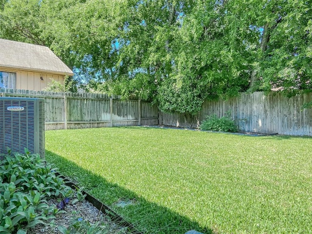 618 Smoke Signal Pass, Pflugerville, TX 78660 - view of fenced backyard