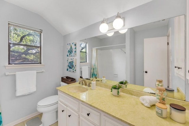 full bathroom with a shower with curtain, vaulted ceiling, toilet, and a wealth of natural light