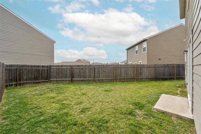 509 Peony Ct, Jarrell, TX 76537 - view of yard featuring a fenced backyard