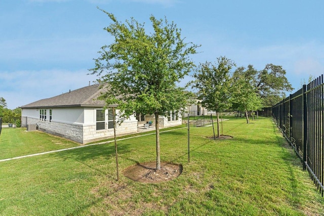 377 Running Bird Rd, Austin, TX 78737 - view of yard featuring central AC