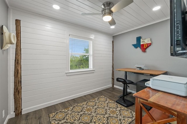 office featuring recessed lighting, baseboards, a ceiling fan, and dark wood-style floors
