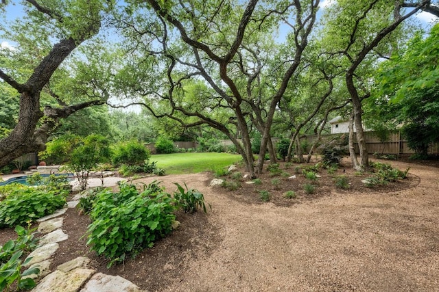 view of yard featuring fence
