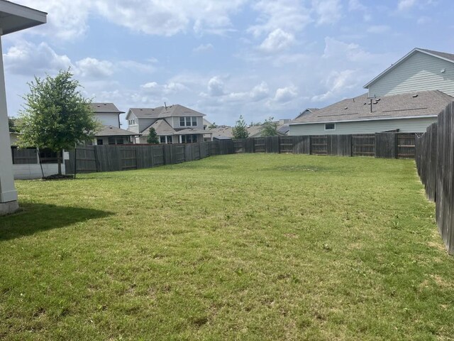 8401 Cumbrae Ln, Austin, TX 78744 - photo 8