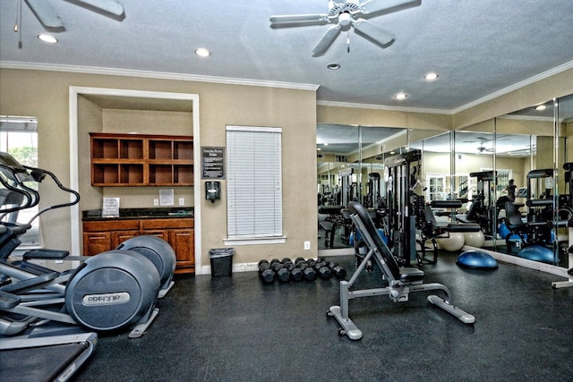 6000 Shepherd Mountain Cv Unit 2007, Austin, TX 78730 - exercise room with a ceiling fan, crown molding, and recessed lighting