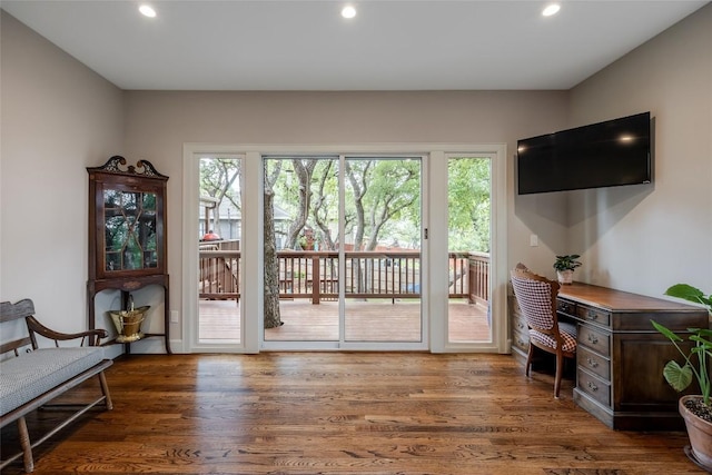 4801 Balcones Dr, Austin, TX 78731 - living area featuring healthy amount of natural light, recessed lighting, and wood finished floors
