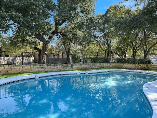 4400 Switch Willo Dr Unit 21, Austin, TX 78727 - photo 2