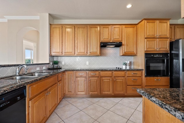 12401 Fairfax Ridge Pl, Austin, TX 78738 - kitchen featuring crown molding, black oven, fridge with ice dispenser, a sink, and dishwasher