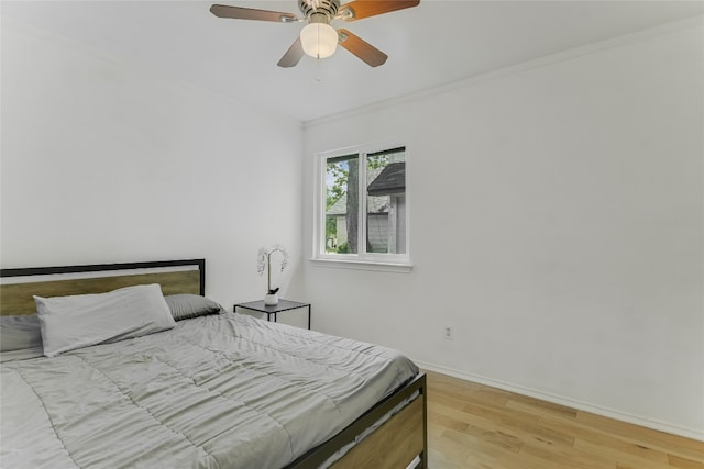 4015 Alexandria Dr, Austin, TX 78749 - bedroom featuring light wood-type flooring, ornamental molding, and ceiling fan