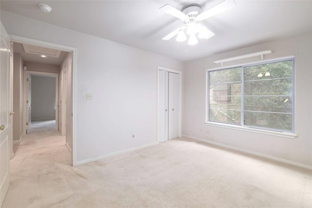 7300 Greenhaven Dr, Austin, TX 78757 - unfurnished room featuring a smoke detector, light colored carpet, a ceiling fan, and baseboards