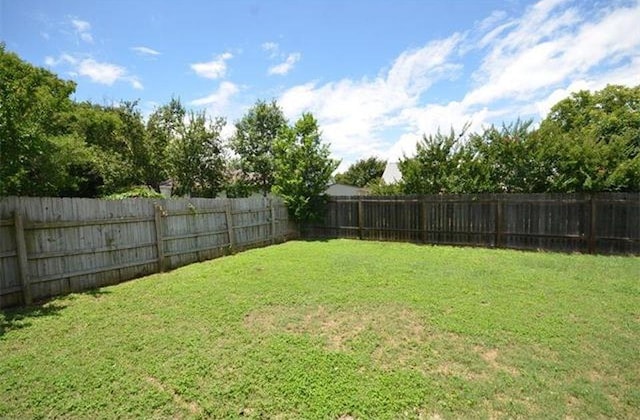 10810 Calcite Trl, Austin, TX 78750 - view of yard with a fenced backyard