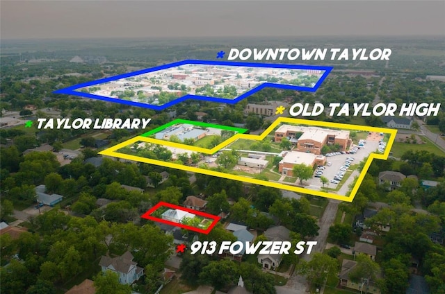 913 Fowzer St, Taylor, TX 76574 - birds eye view of property