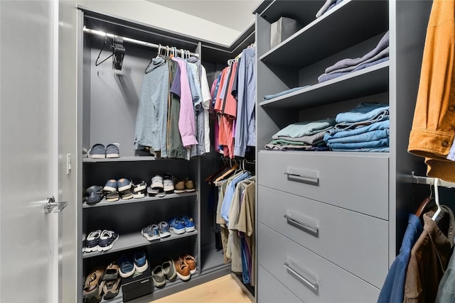 44 E Ave Unit 2907, Austin, TX 78701 - view of spacious closet