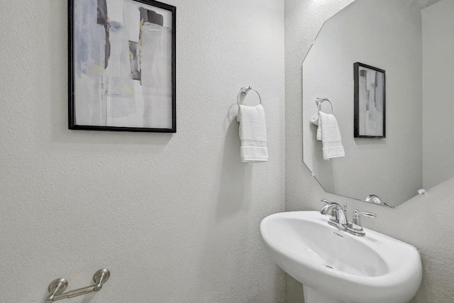 400 Hummingbird Ln Unit A, Austin, TX 78734 - bathroom featuring a sink