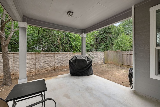 404 Buttercup Creek Blvd Unit 11, Cedar Park, TX 78613 - fenced backyard with grilling area and a patio area