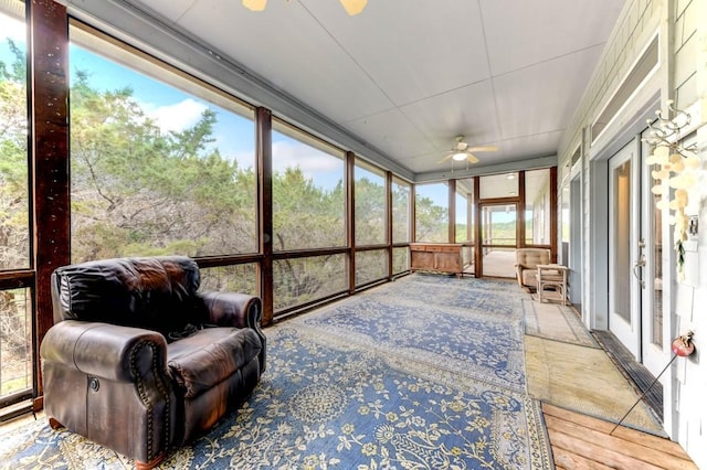 3701 Fischer Store Rd, Wimberley, TX 78676 - sunroom with plenty of natural light and ceiling fan