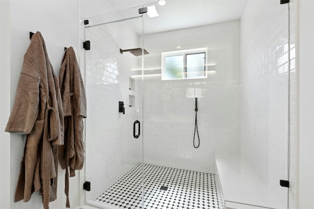 1500 Sylvan Glade Rd Unit 1A, Austin, TX 78745 - full bath with a stall shower