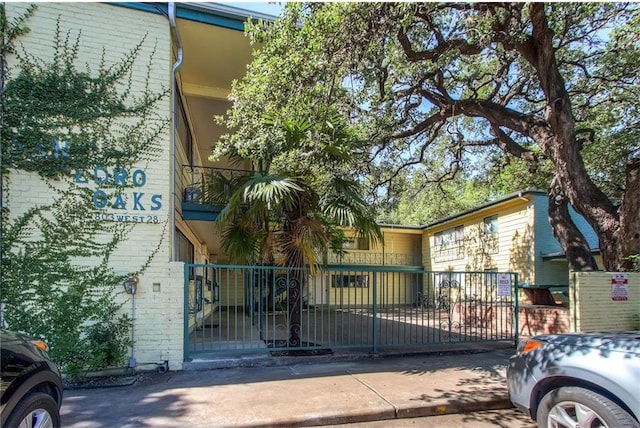 803 W 28th St Unit 105, Austin, TX 78705 - view of gate with fence private yard