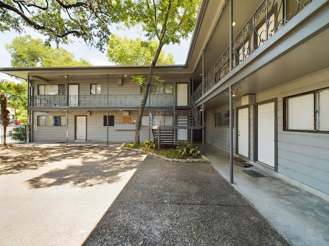 803 W 28th St Unit 105, Austin, TX 78705 - view of surrounding community
