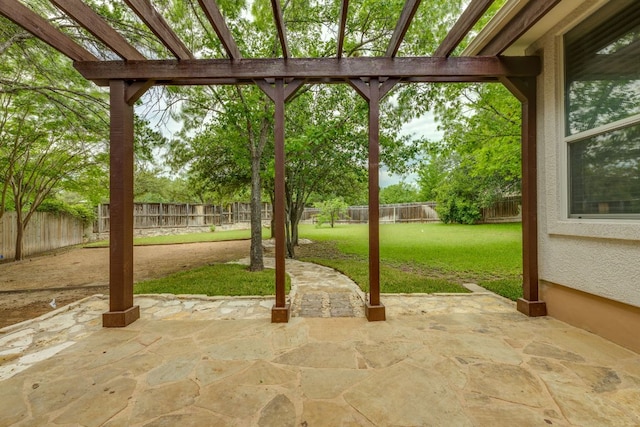 view of patio featuring a pergola