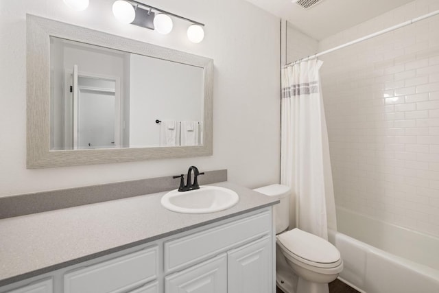 105 S Rainbow Bridge Dr, Cedar Park, TX 78613 - bathroom featuring vanity and shower / bathtub combination with curtain