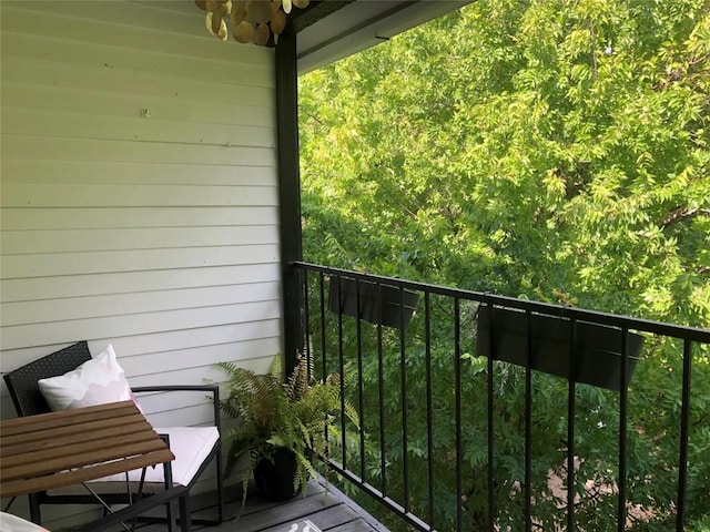 6409 Burns St Unit 306, Austin, TX 78752 - view of balcony