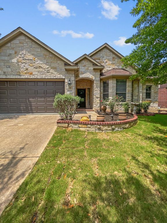 18708 Wind Valley Way, Pflugerville, TX 78660 - photo 7