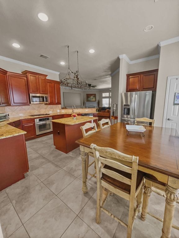 18708 Wind Valley Way, Pflugerville, TX 78660 - photo 17