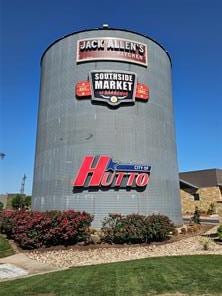 338 Liberty St, Hutto, TX 78634 - exterior space