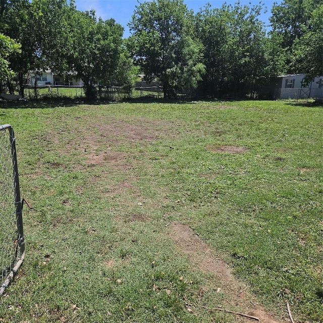 Listing photo 2 - caption unavailable