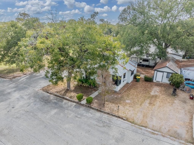 1226 Saint Matthew St, Gonzales, TX 78629 - drone / aerial view