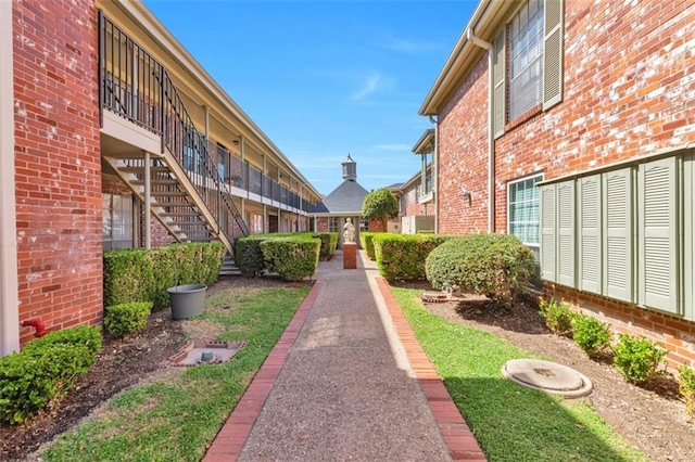 7920 Rockwood Ln Unit 115, Austin, TX 78757 - surrounding community featuring stairway