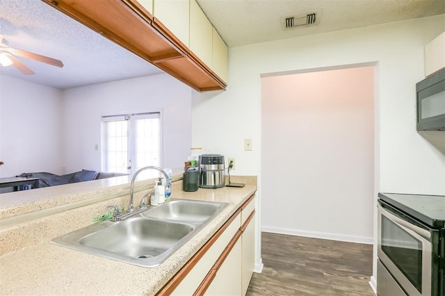 912 W 22nd St Unit 307, Austin, TX 78705 - photo 20