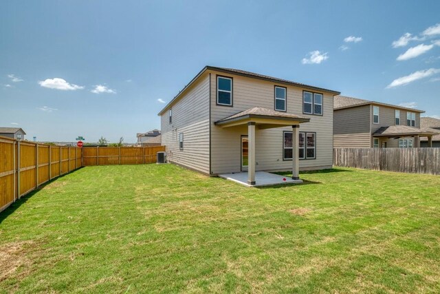 800 Yellow Ribbon Trl, Jarrell, TX 76537 - photo 29