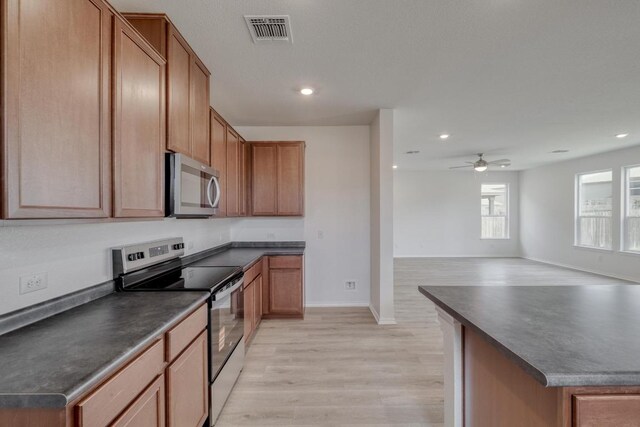 800 Yellow Ribbon Trl, Jarrell, TX 76537 - photo 11