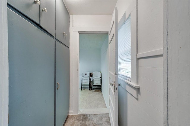 513 San Marcos Hwy, Luling, TX 78648 - hall with light tile patterned floors