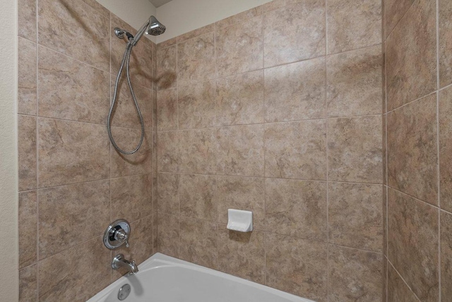 2020 Elaina Loop, Leander, TX 78641 - full bathroom with shower / washtub combination