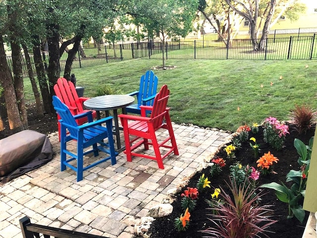 view of patio / terrace with outdoor dining space