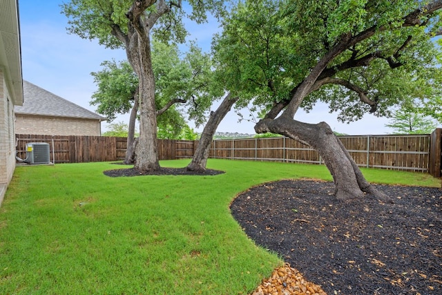 2416 Cattle Baron Trl, Leander, TX 78641 - view of yard featuring central AC unit