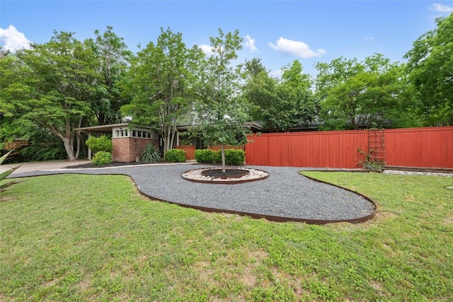 5900 Nasco Dr, Austin, TX 78757 - view of yard